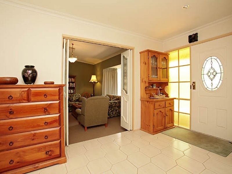 10 Kirwan Circuit, Stirling ACT 2611