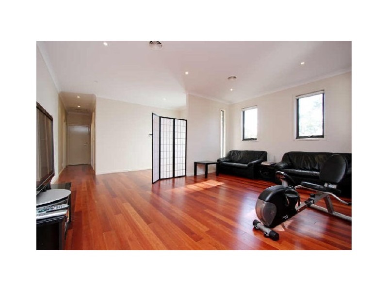 1 Jarrahdale Street, Fisher ACT 2611