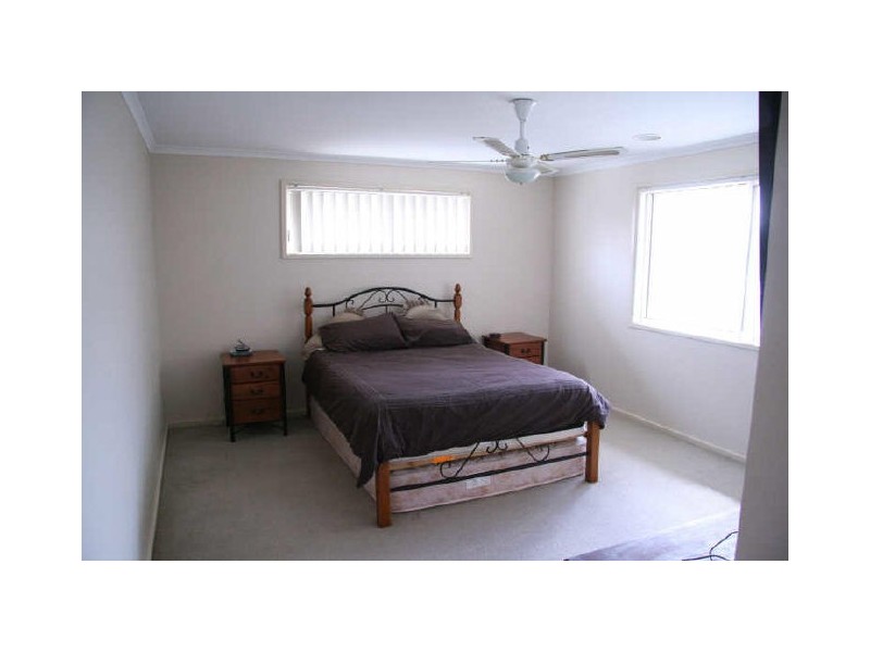54 Shrivell Circuit, Dunlop ACT 2615