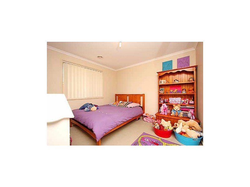 54 Shrivell Circuit, Dunlop ACT 2615