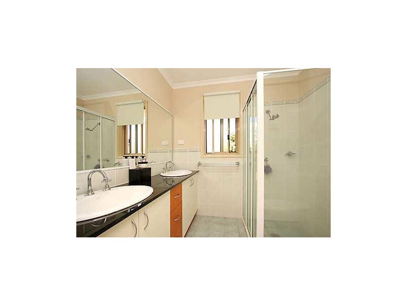 54 Shrivell Circuit, Dunlop ACT 2615