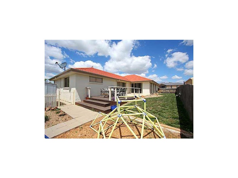 54 Shrivell Circuit, Dunlop ACT 2615