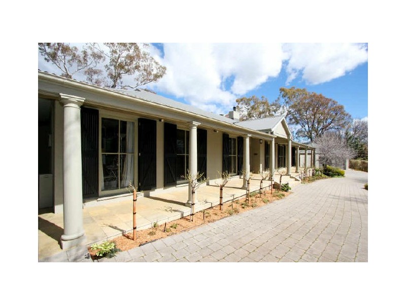 126 Schlich Street, Yarralumla ACT 2600