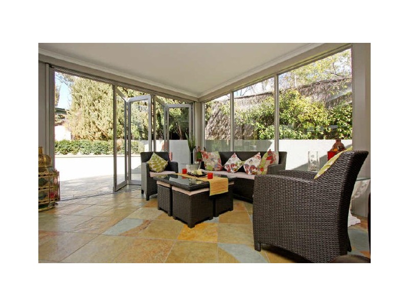 126 Schlich Street, Yarralumla ACT 2600