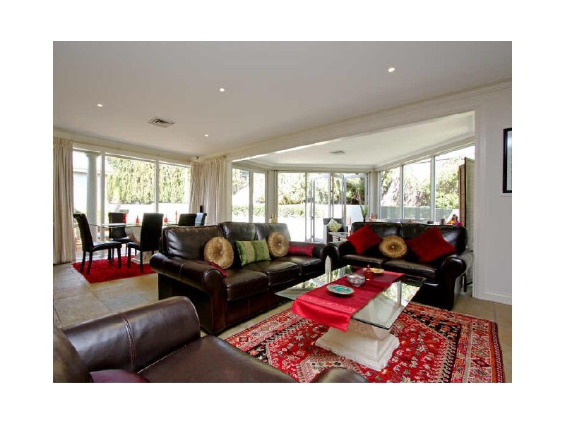 126 Schlich Street, Yarralumla ACT 2600