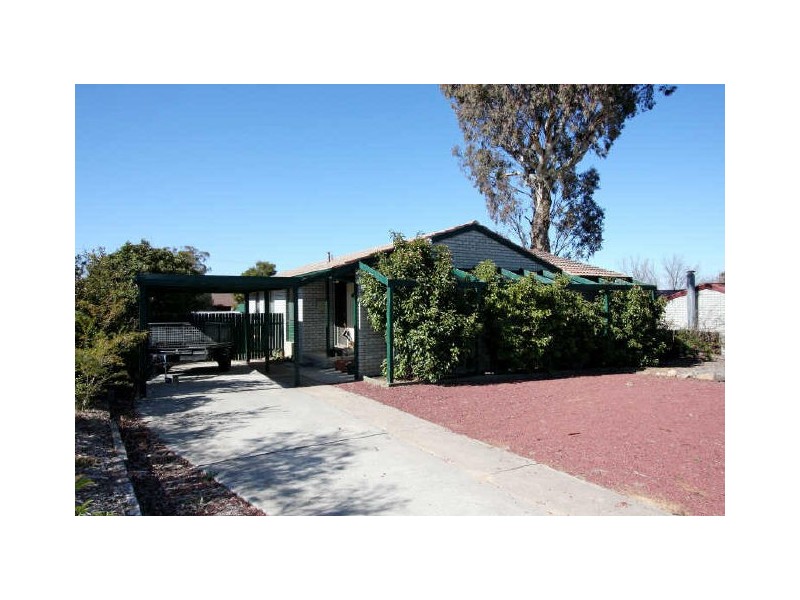 81 Livingston Avenue, Kambah ACT 2902