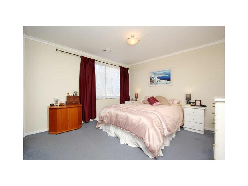 81 Livingston Avenue, Kambah ACT 2902