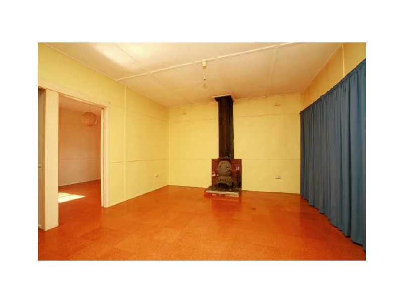 18 Marlee Place, Narrabundah ACT 2604