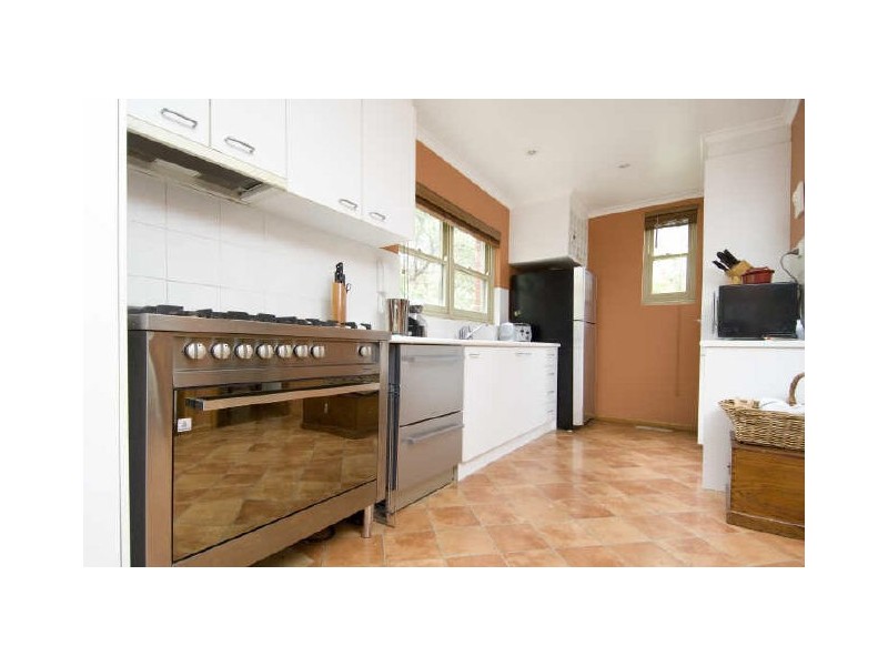 31 Vaughan Gardens, Narrabundah ACT 2604