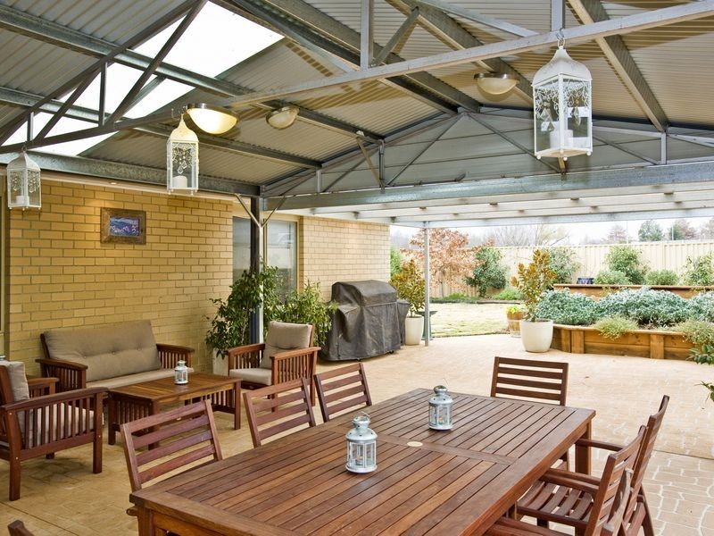 43 Abercorn Crescent, Isabella Plains ACT 2905