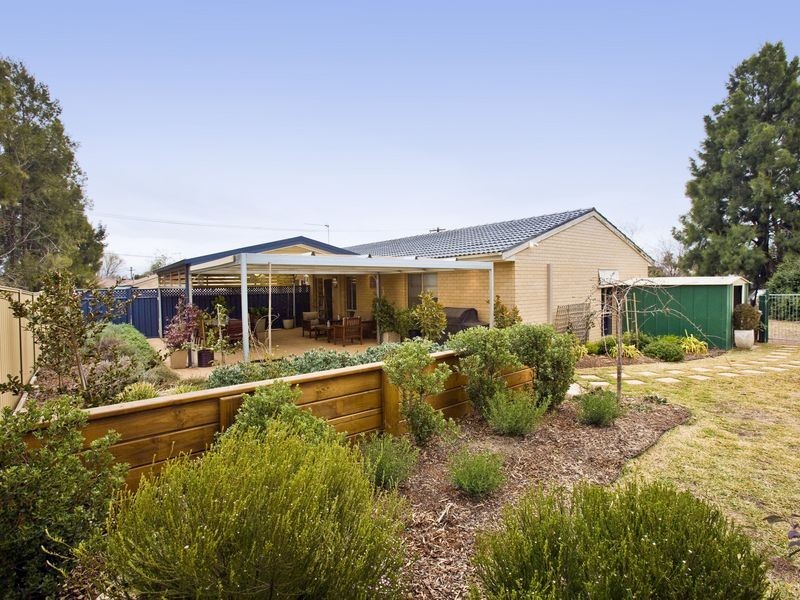 43 Abercorn Crescent, Isabella Plains ACT 2905