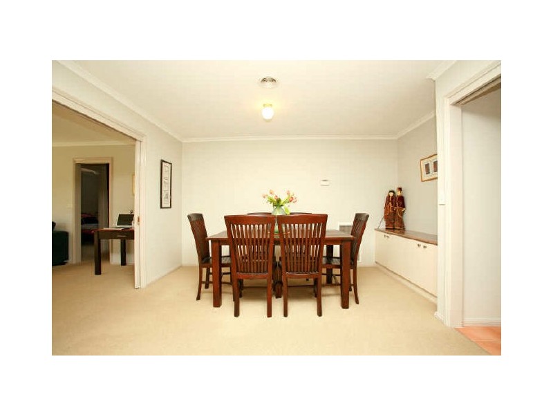 90 Rosewood Glen, Jerrabomberra NSW 2619