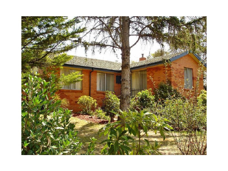 115 Eggleston Crescent, Chifley ACT 2606