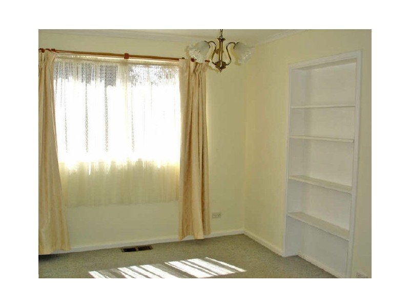 115 Eggleston Crescent, Chifley ACT 2606