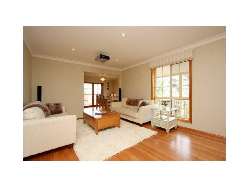 3 Silky Oak Circle, Jerrabomberra NSW 2619