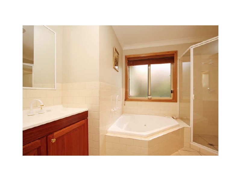3 Silky Oak Circle, Jerrabomberra NSW 2619