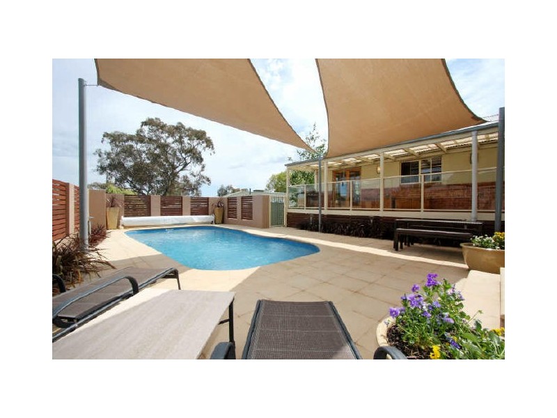 3 Silky Oak Circle, Jerrabomberra NSW 2619