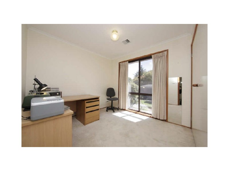 33 Hansen Circuit, Isaacs ACT 2607