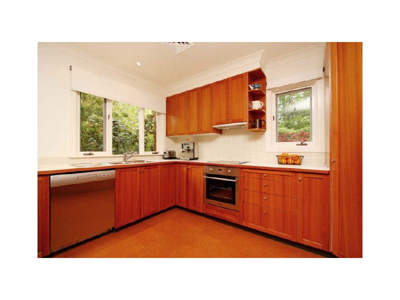 68 Carnegie Crescent, Narrabundah ACT 2604