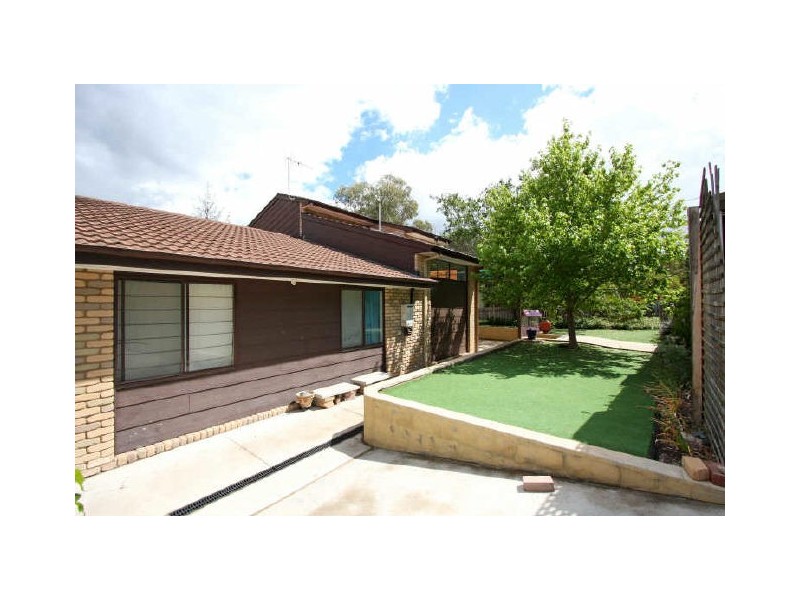 1 Spensley Place, Wanniassa ACT 2903