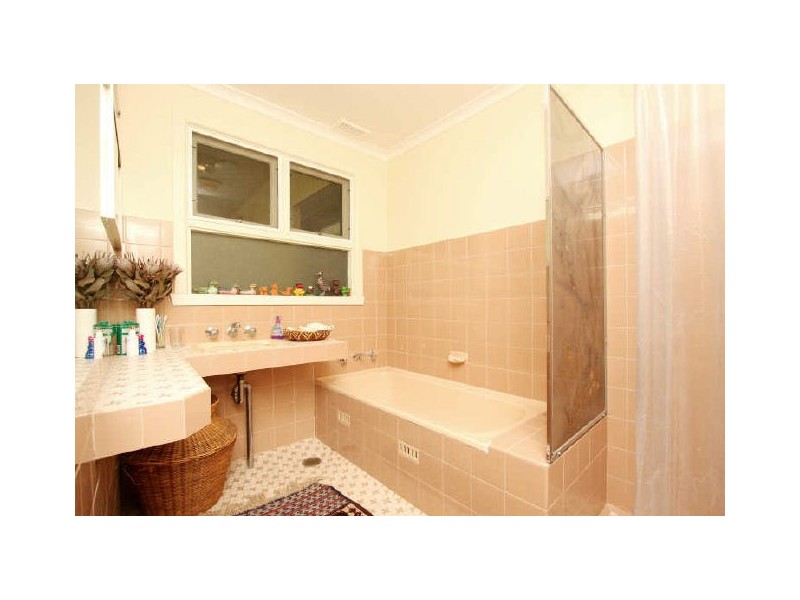 34 Finniss Crescent, Narrabundah ACT 2604