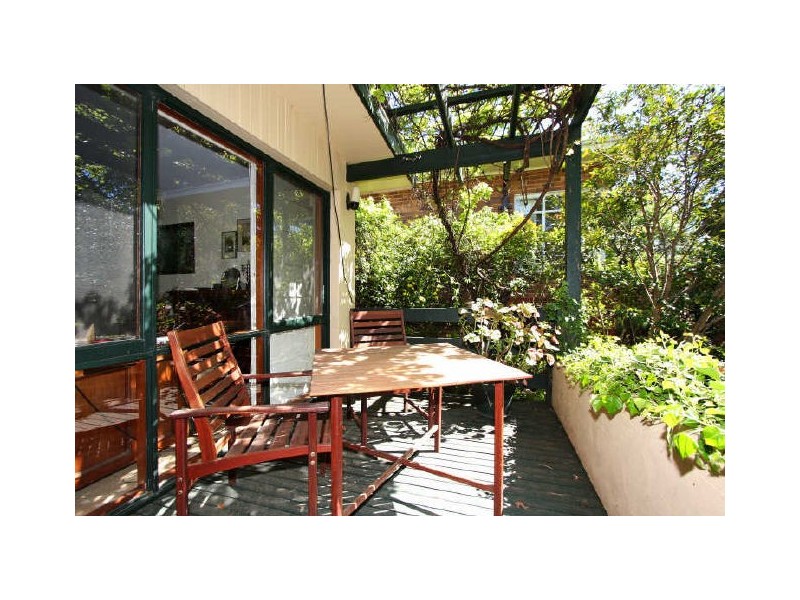 34 Finniss Crescent, Narrabundah ACT 2604