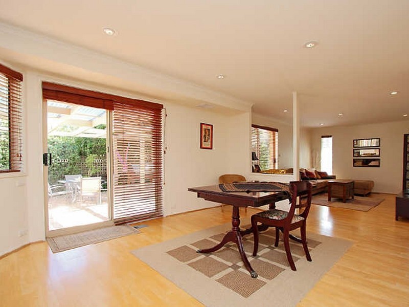 5 Barn Place, Palmerston ACT 2913