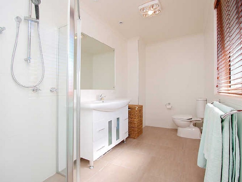 5 Barn Place, Palmerston ACT 2913