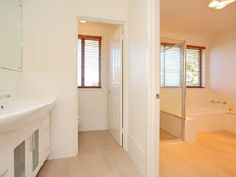 5 Barn Place, Palmerston ACT 2913