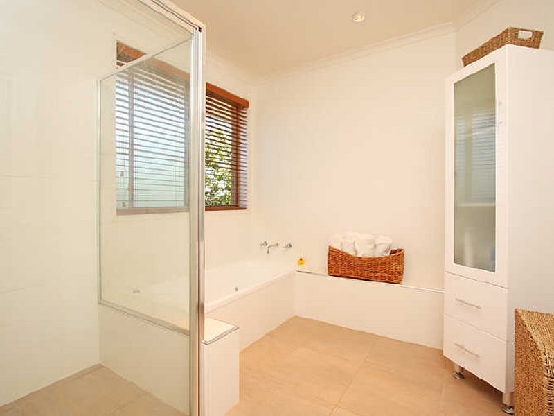 5 Barn Place, Palmerston ACT 2913