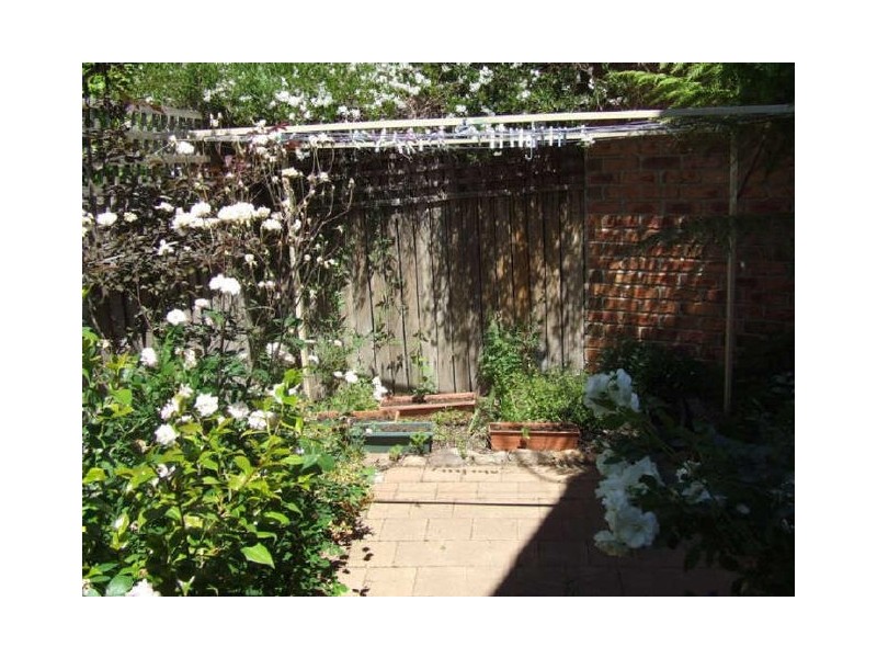 26/12 Luke Street, Holt ACT 2615