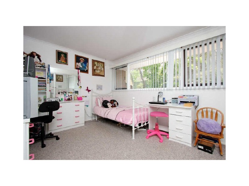 24 Malcolm Place, Kambah ACT 2902