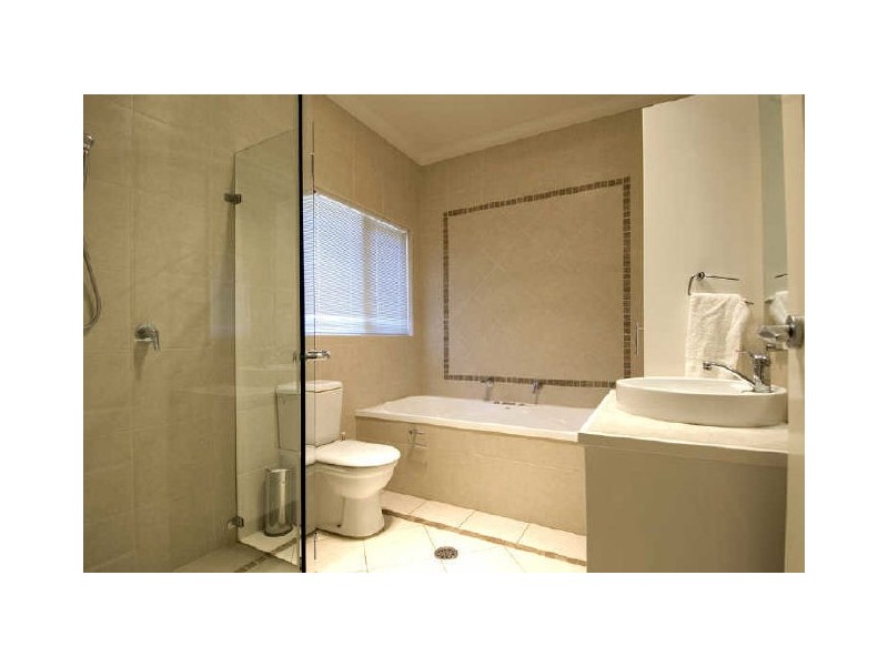 3 Penrhyn Street, Red Hill ACT 2603