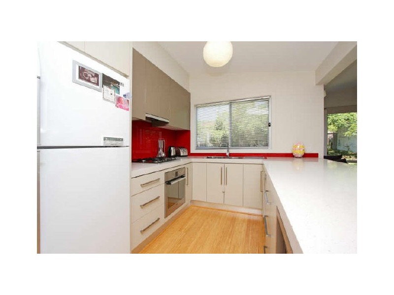 42 Walker Crescent, Narrabundah ACT 2604