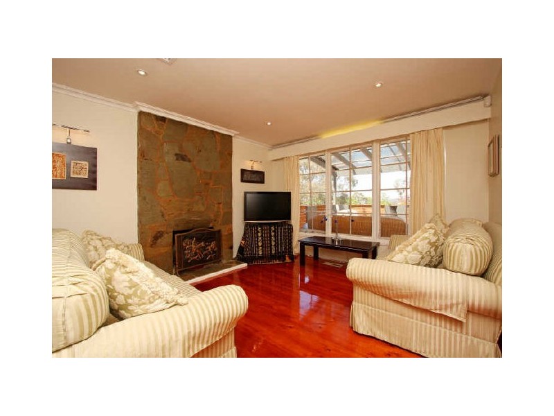 22 Bathurst Place, Macquarie ACT 2614