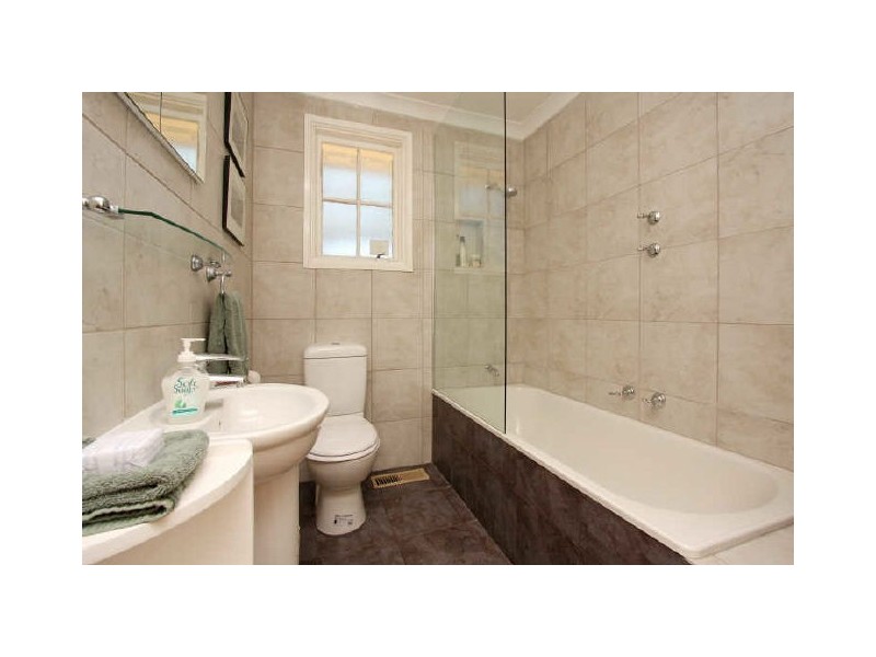 22 Bathurst Place, Macquarie ACT 2614