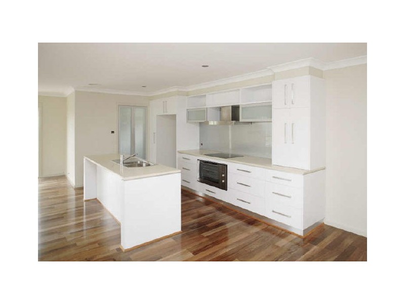 6 Bage Place, Mawson ACT 2607