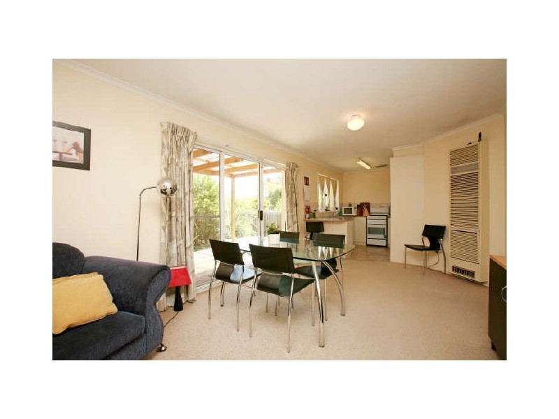 12 and 12A Eggleston Crescent, Chifley ACT 2606