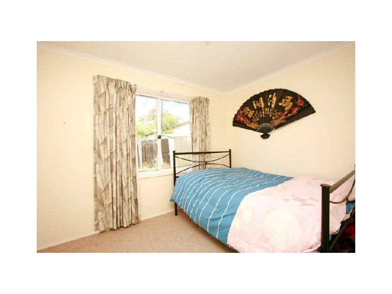 12 and 12A Eggleston Crescent, Chifley ACT 2606