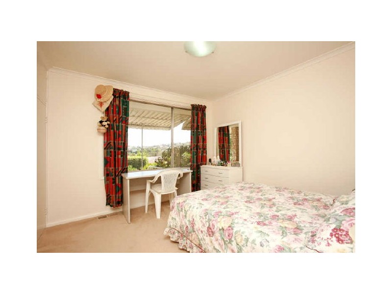 8 Jelbart Street, Mawson ACT 2607