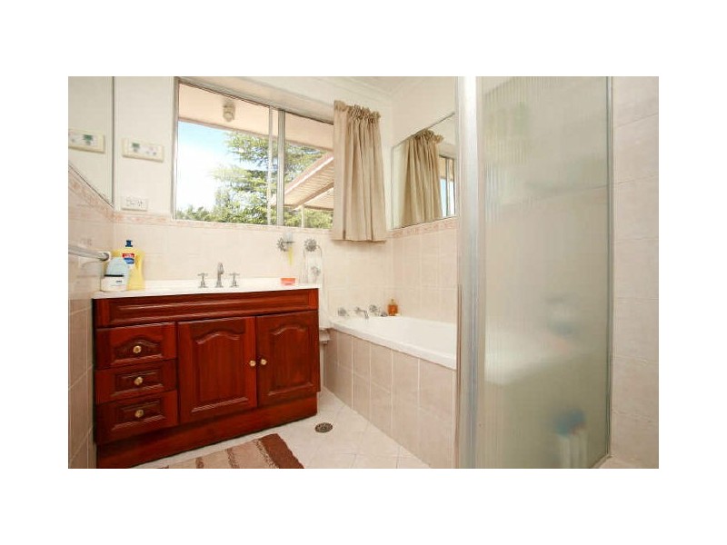 8 Jelbart Street, Mawson ACT 2607