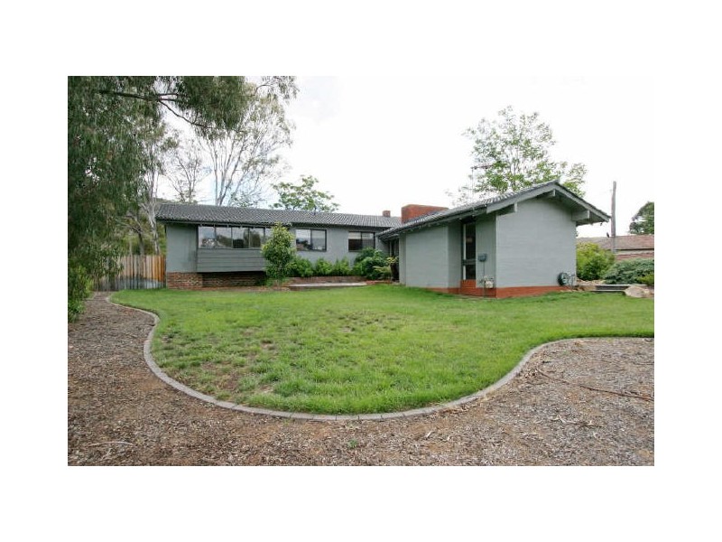 96 Hodgson Crescent, Pearce ACT 2607