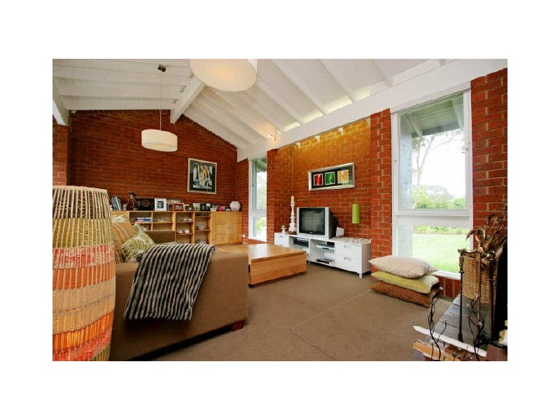 96 Hodgson Crescent, Pearce ACT 2607