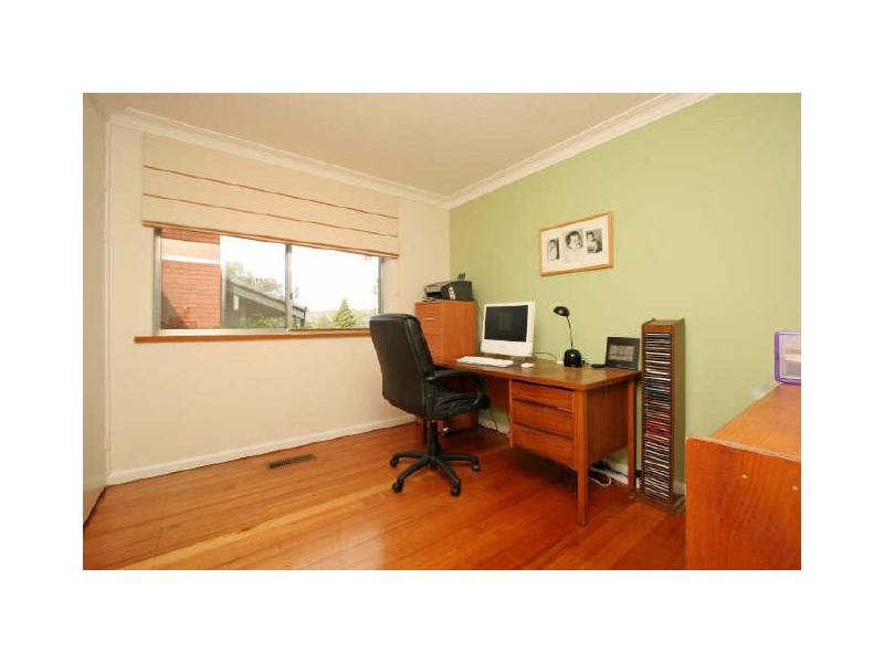 96 Hodgson Crescent, Pearce ACT 2607