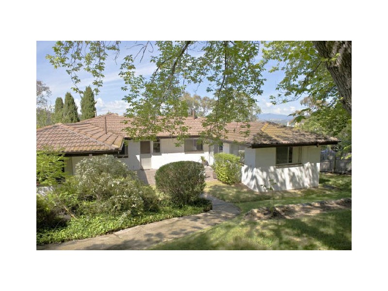 9 Richardson Street, Garran ACT 2605