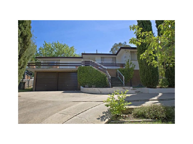 9 Richardson Street, Garran ACT 2605