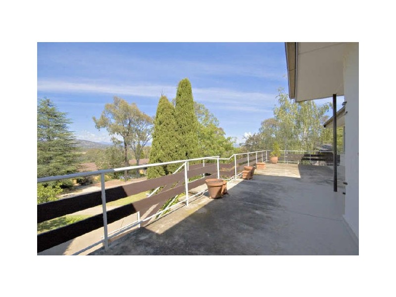 9 Richardson Street, Garran ACT 2605