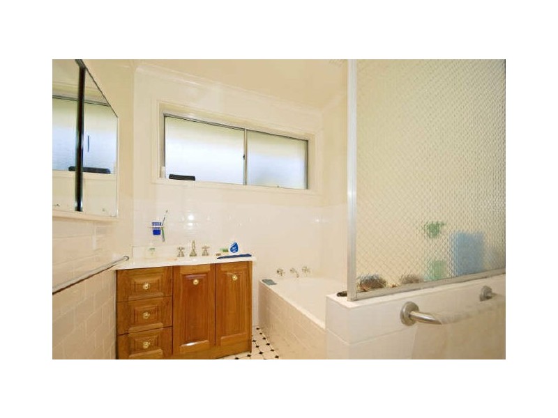 9 Richardson Street, Garran ACT 2605