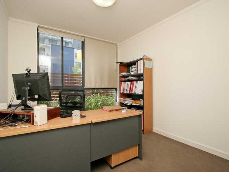 30/53 Eyre Street, Kingston ACT 2604