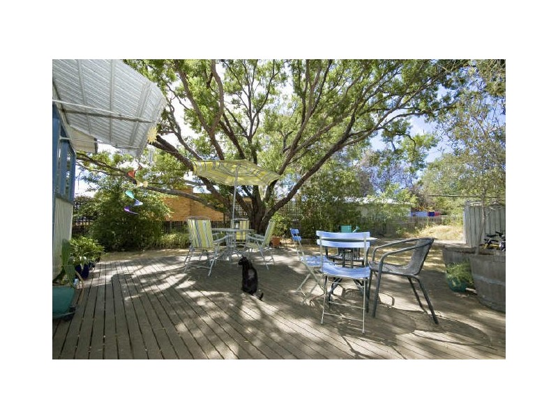 2 Barney Street, Downer ACT 2602